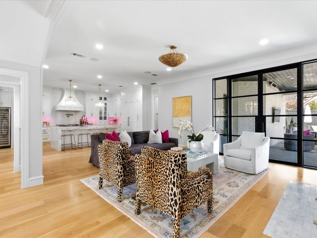 5929 Kensington Drive, Plano, TX 75093