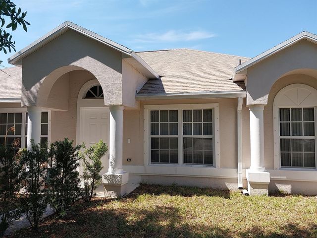 245 SW Starfish Avenue, Port St. Lucie, FL 34984