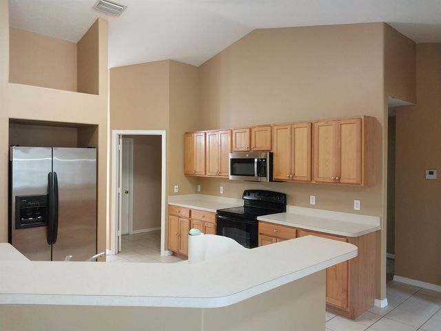 245 SW Starfish Avenue, Port St. Lucie, FL 34984