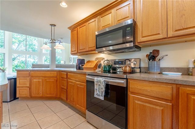 7716 N Ridge Place, Lisbon, OH 44432