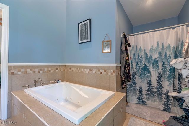 7716 N Ridge Place, Lisbon, OH 44432