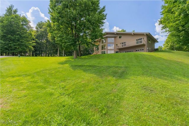 7716 N Ridge Place, Lisbon, OH 44432