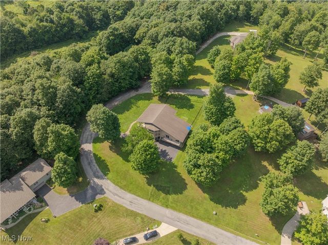 7716 N Ridge Place, Lisbon, OH 44432