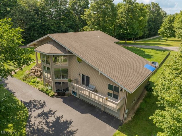 7716 N Ridge Place, Lisbon, OH 44432