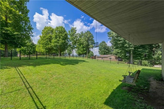 7716 N Ridge Place, Lisbon, OH 44432