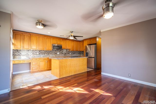 94-1386 Kulewa Loop 43U, Waipahu, HI 96797