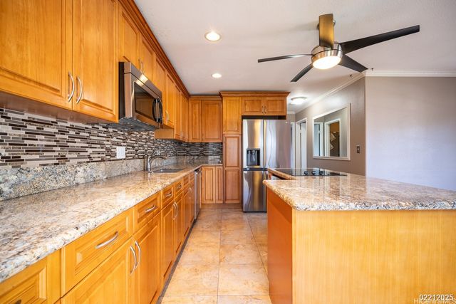 94-1386 Kulewa Loop 43U, Waipahu, HI 96797