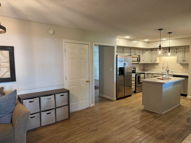 2908 N Richmond Drive, Muncie, IN 47304