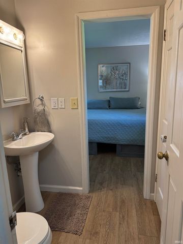 2908 N Richmond Drive, Muncie, IN 47304