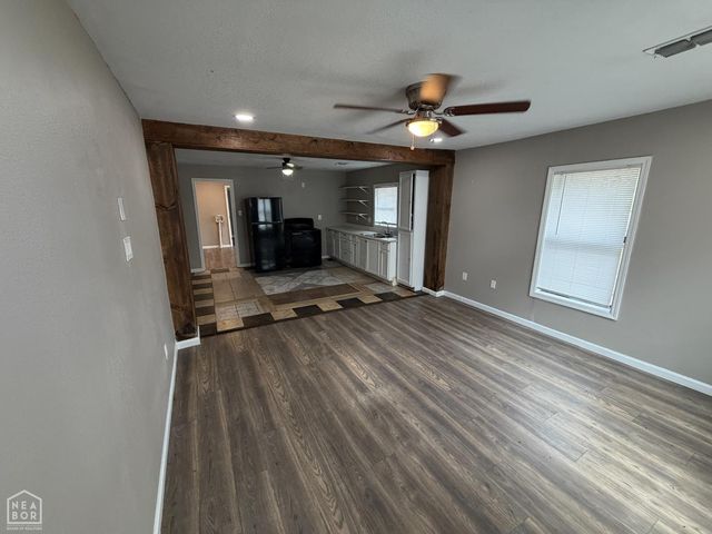 1412 W Monroe Avenue, Jonesboro, AR 72401