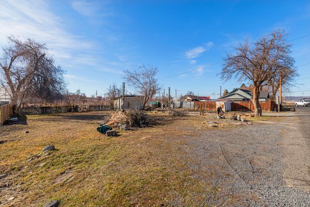 2103 Etna Street, Klamath Falls, OR 97603