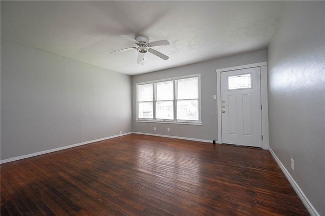 1213 Whitaker Dr, Corpus Christi, TX 78412