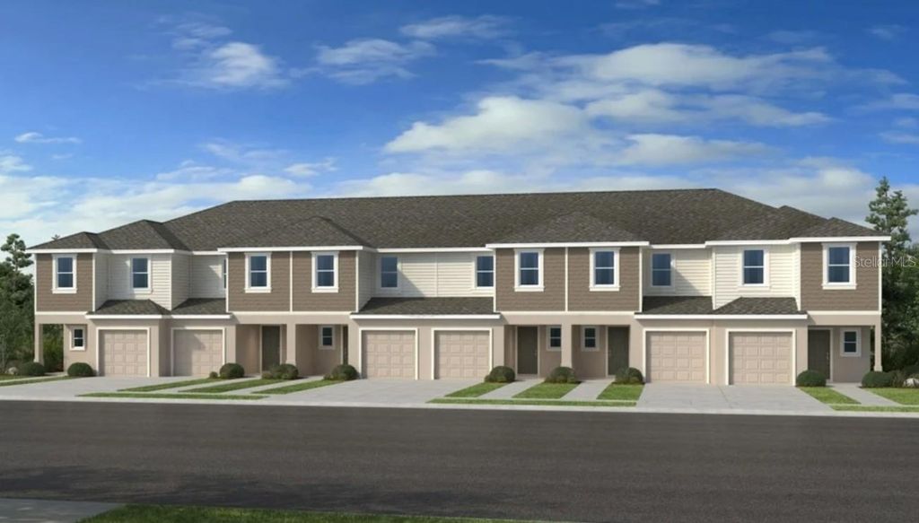 523 MOONSTONE COURT, Groveland, FL 34736