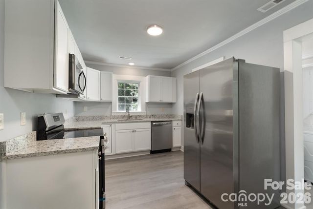 1933 N Rocky River Road, Lancaster, SC 29720
