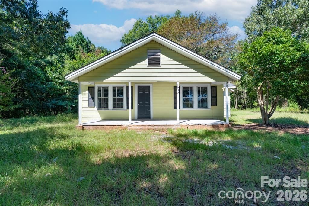 1933 N Rocky River Road, Lancaster, SC 29720