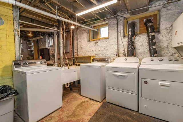 1437 Englewood Avenue, Saint Paul, MN 55104