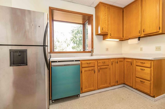 1437 Englewood Avenue, Saint Paul, MN 55104