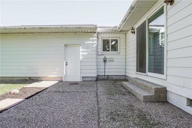 1548 Sunside Drive, Akron, OH 44321