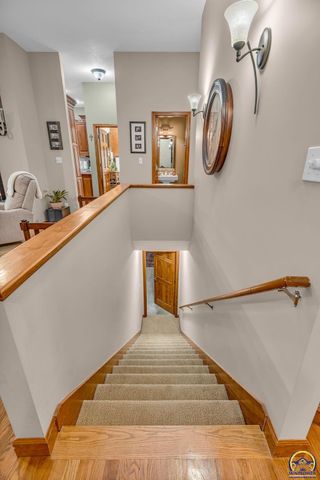 5956 SW Clarion LN, Topeka, KS 66610