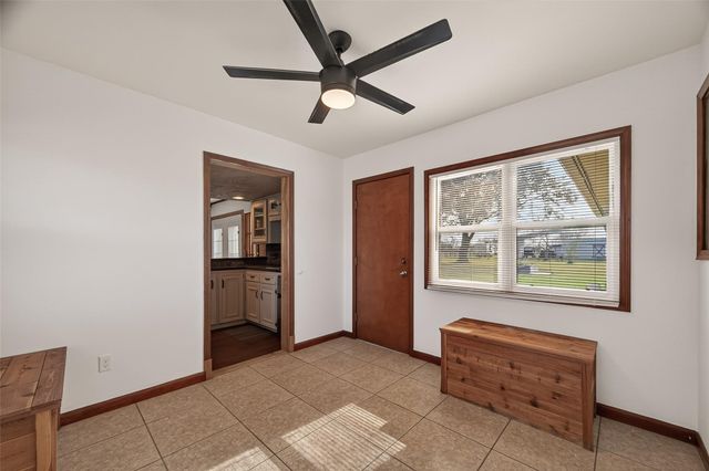 7715 County Road 383, Rosharon, TX 77583