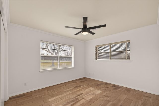 7715 County Road 383, Rosharon, TX 77583