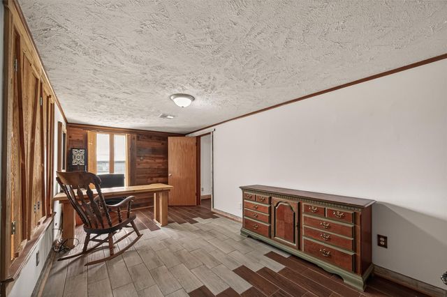 7715 County Road 383, Rosharon, TX 77583