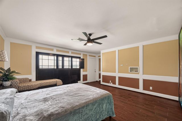 7715 County Road 383, Rosharon, TX 77583