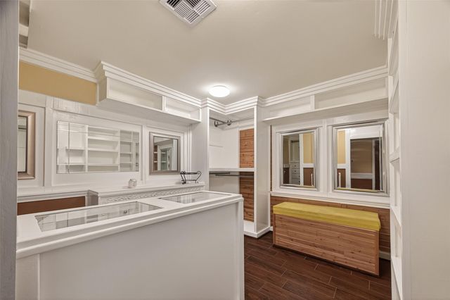 7715 County Road 383, Rosharon, TX 77583