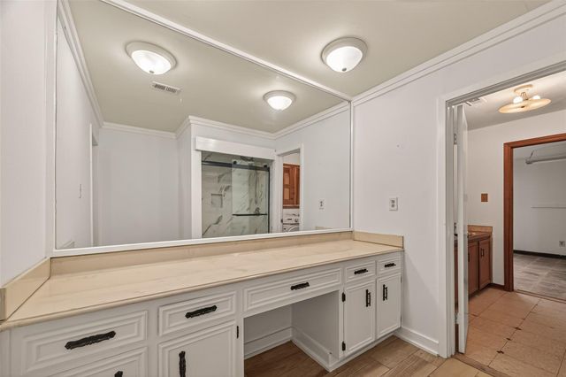 7715 County Road 383, Rosharon, TX 77583