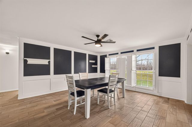 7715 County Road 383, Rosharon, TX 77583