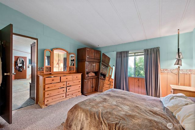 20715 84th Ave E, Spanaway, WA 98387