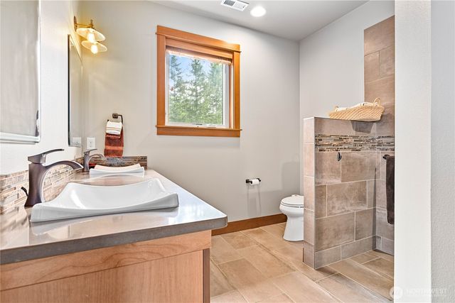 4311 Samish Crest Drive, Bellingham, WA 98229