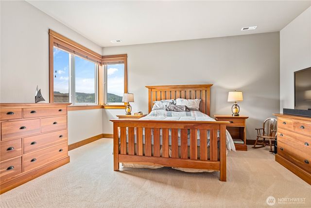 4311 Samish Crest Drive, Bellingham, WA 98229
