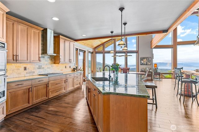 4311 Samish Crest Drive, Bellingham, WA 98229