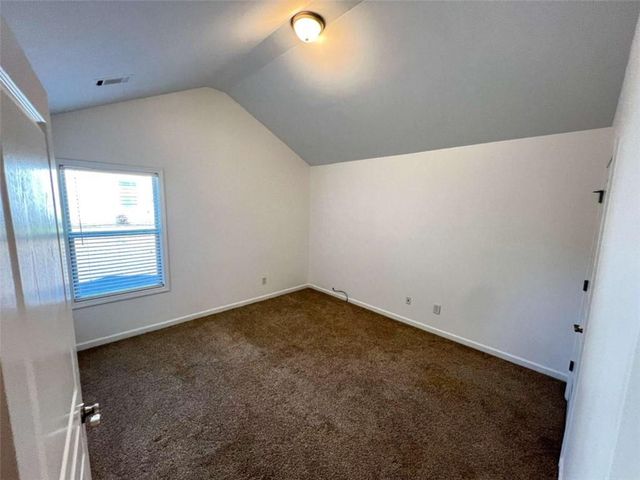 708 York View Drive, Auburn, GA 30011