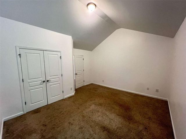 708 York View Drive, Auburn, GA 30011