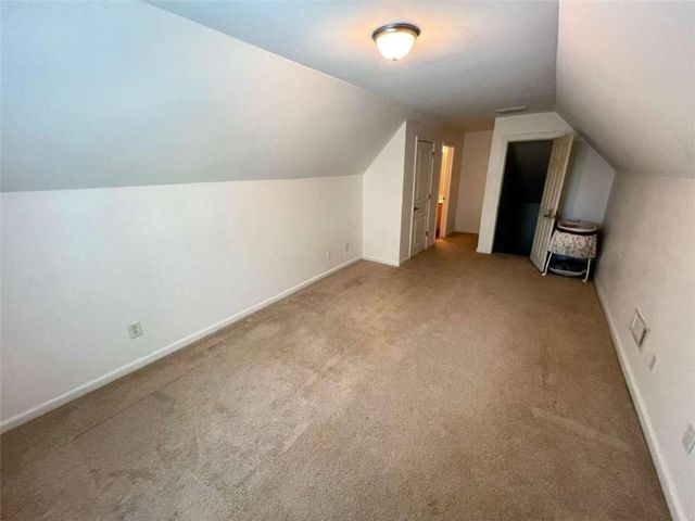 708 York View Drive, Auburn, GA 30011