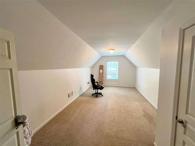 708 York View Drive, Auburn, GA 30011