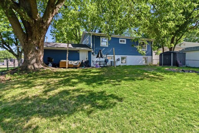 1843 W Kem Road, Marion, IN 46952