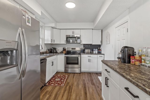 1843 W Kem Road, Marion, IN 46952