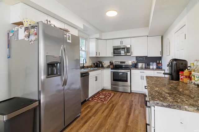 1843 W Kem Road, Marion, IN 46952