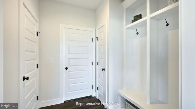 50 CANTERBURY LN, Annville, PA 17003