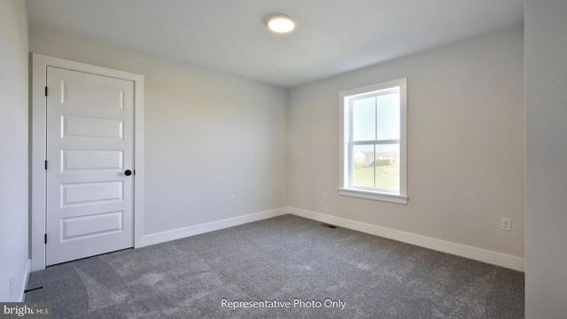 50 CANTERBURY LN, Annville, PA 17003