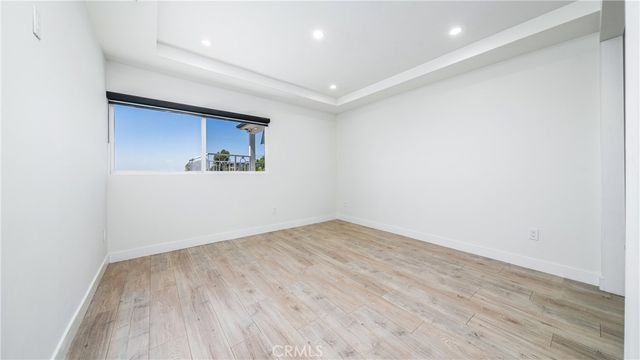 1001 Via Alta, Burbank, CA 91501