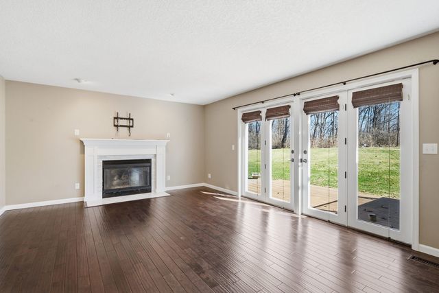 25 Timber Ridge Drive, Coal Valley, IL 61240