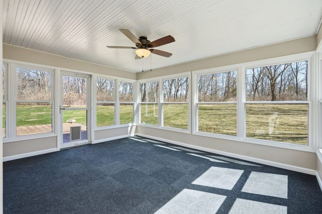 25 Timber Ridge Drive, Coal Valley, IL 61240