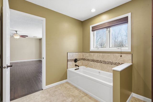 25 Timber Ridge Drive, Coal Valley, IL 61240