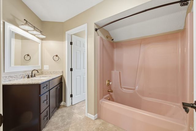 25 Timber Ridge Drive, Coal Valley, IL 61240