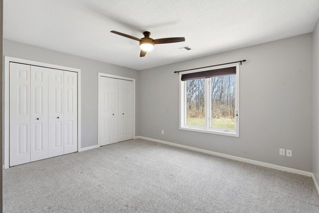 25 Timber Ridge Drive, Coal Valley, IL 61240