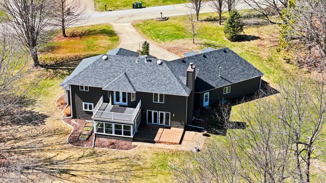 25 Timber Ridge Drive, Coal Valley, IL 61240